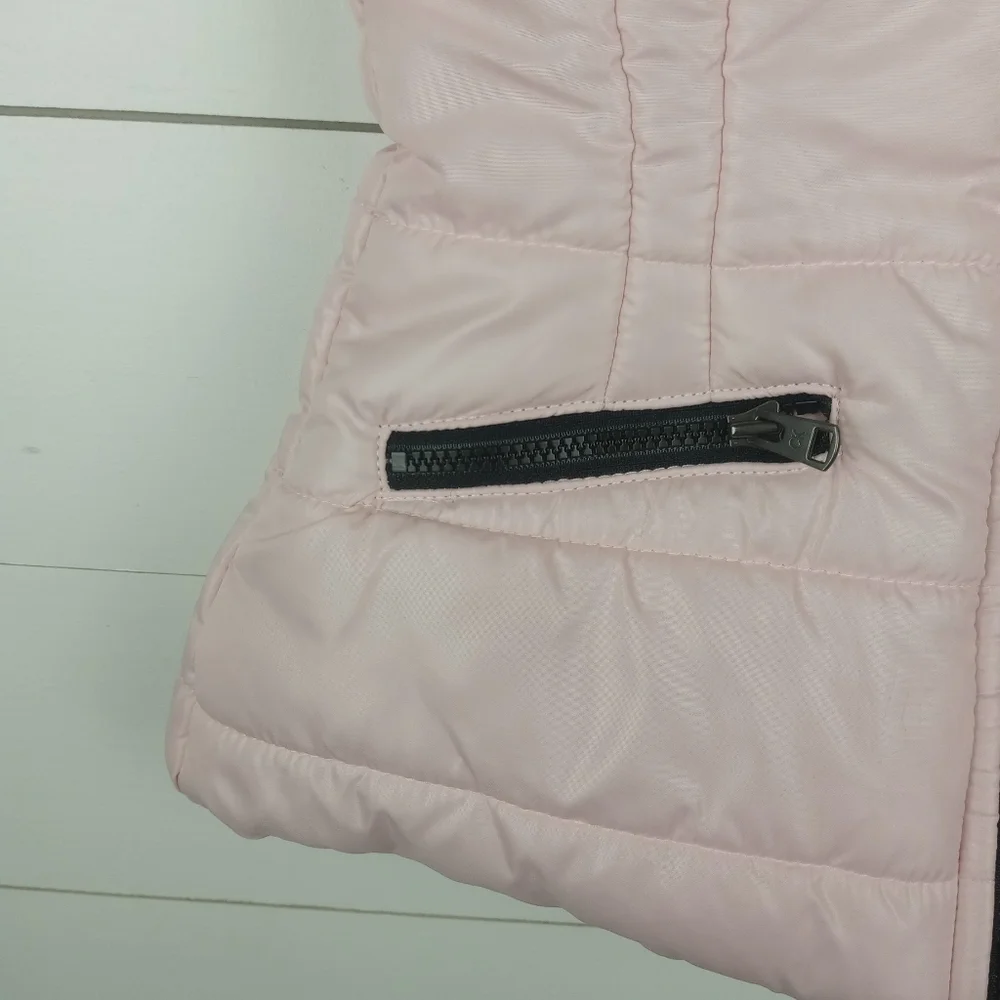 Calvin Klein Jeans girls size 4T light pink slight collar full zipper puffer